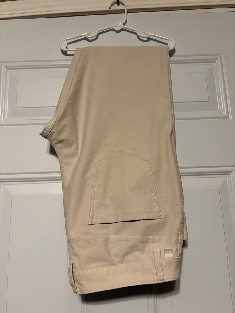 lululemon athletica Men's Tan Cargo Pants